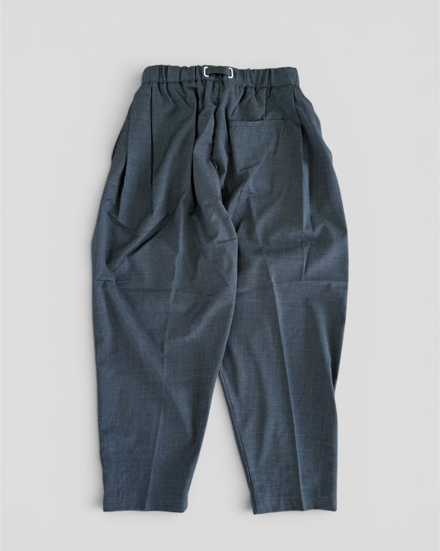 Jhonny dark grey
