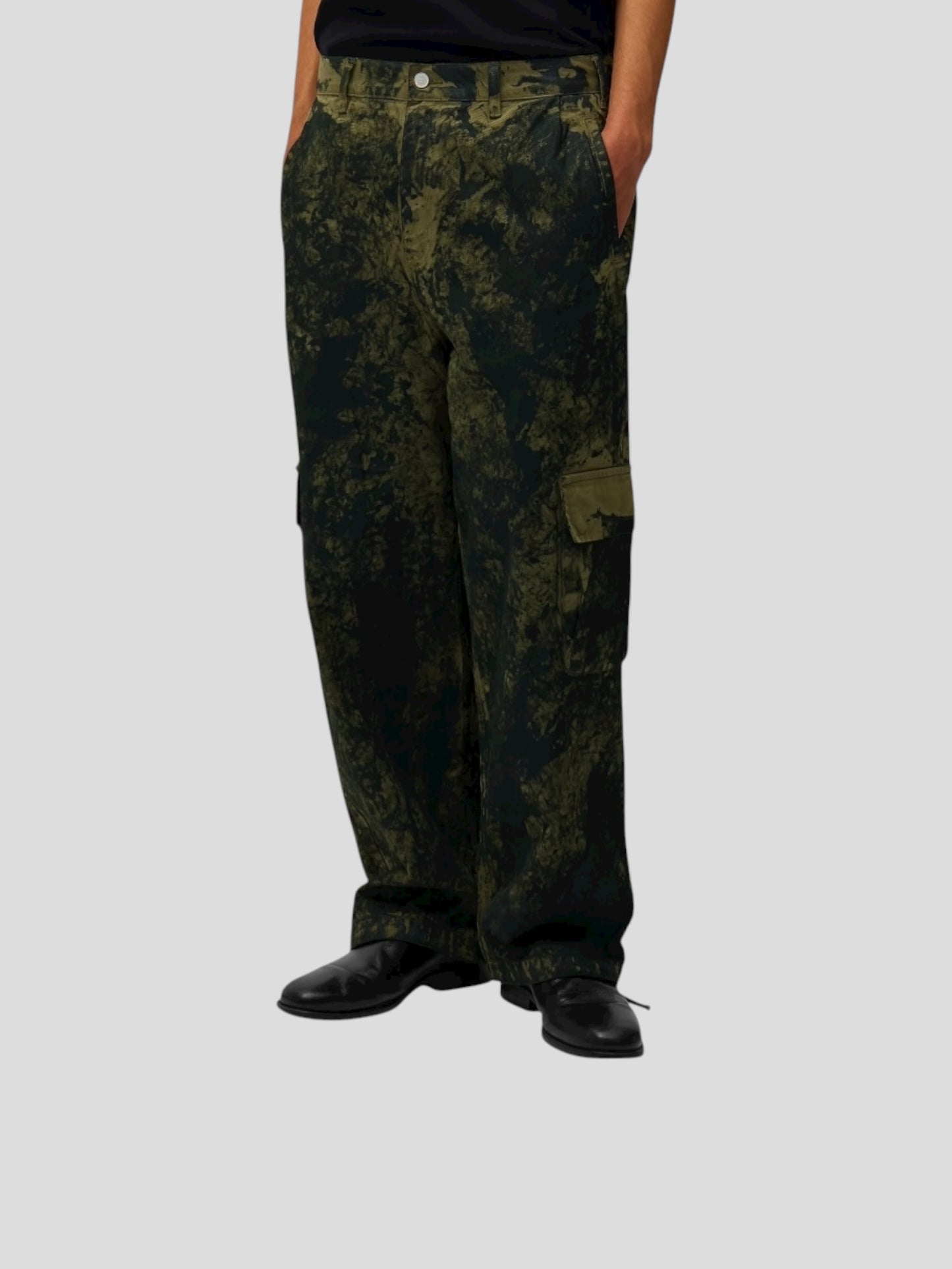 All over paint cargo