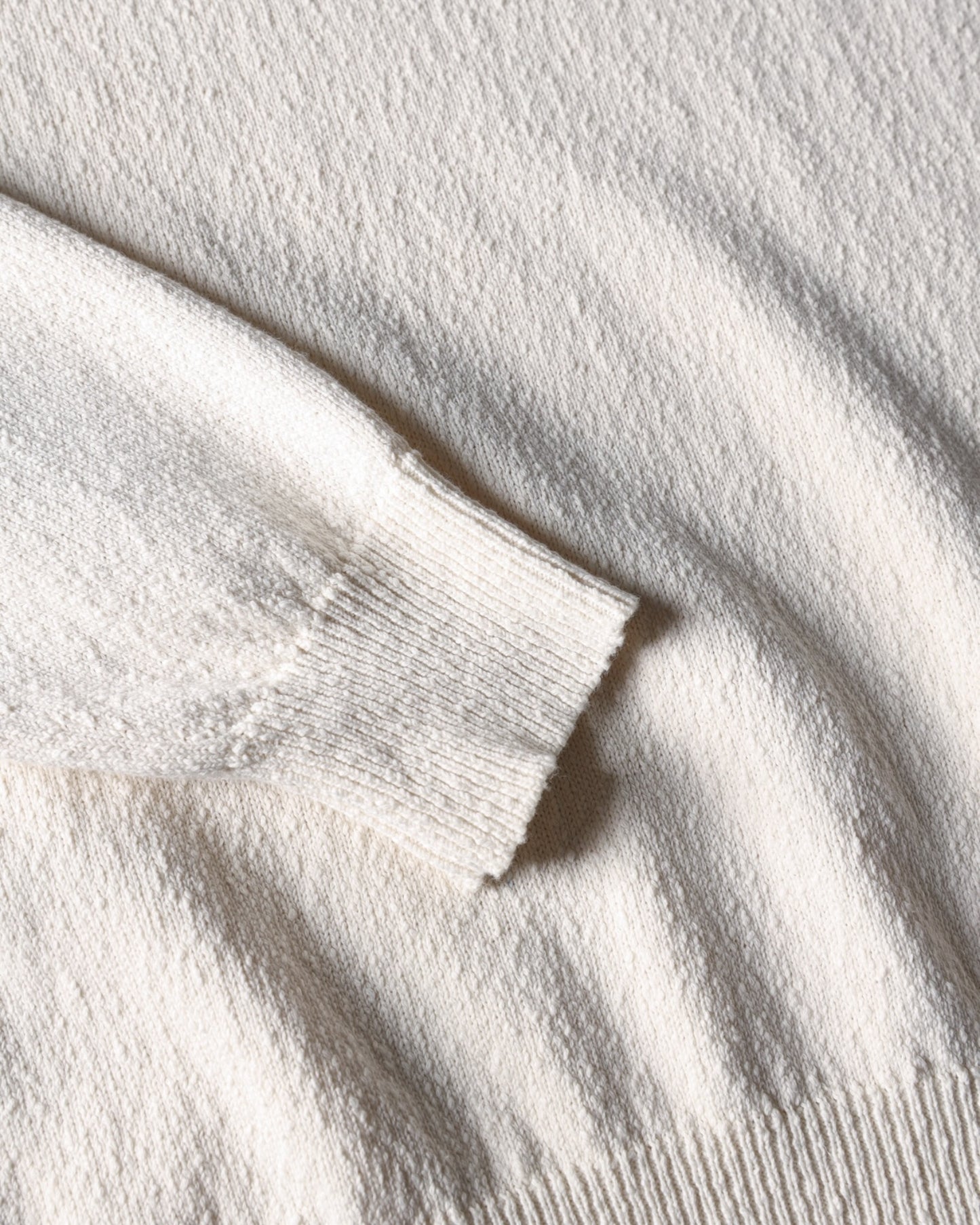 Polo texture irregolare