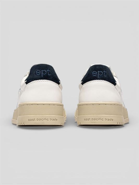Court off white/navy