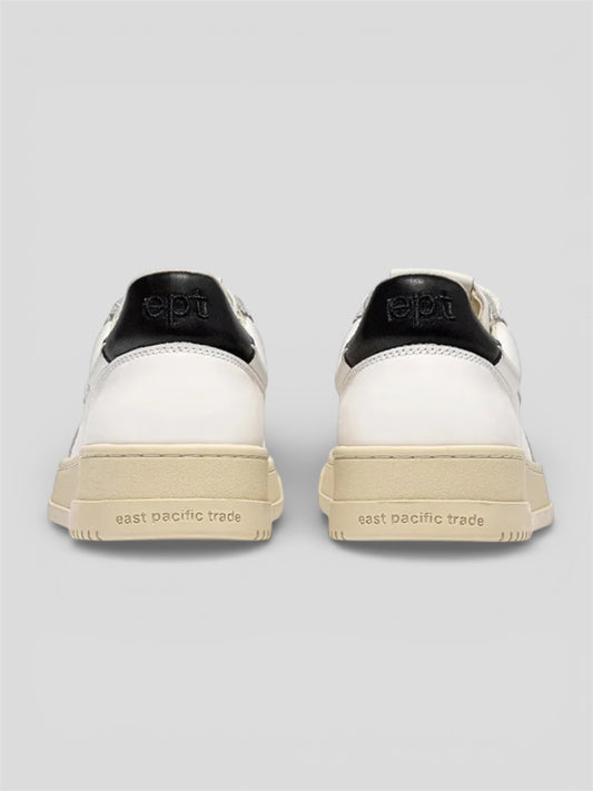 Court off white/black
