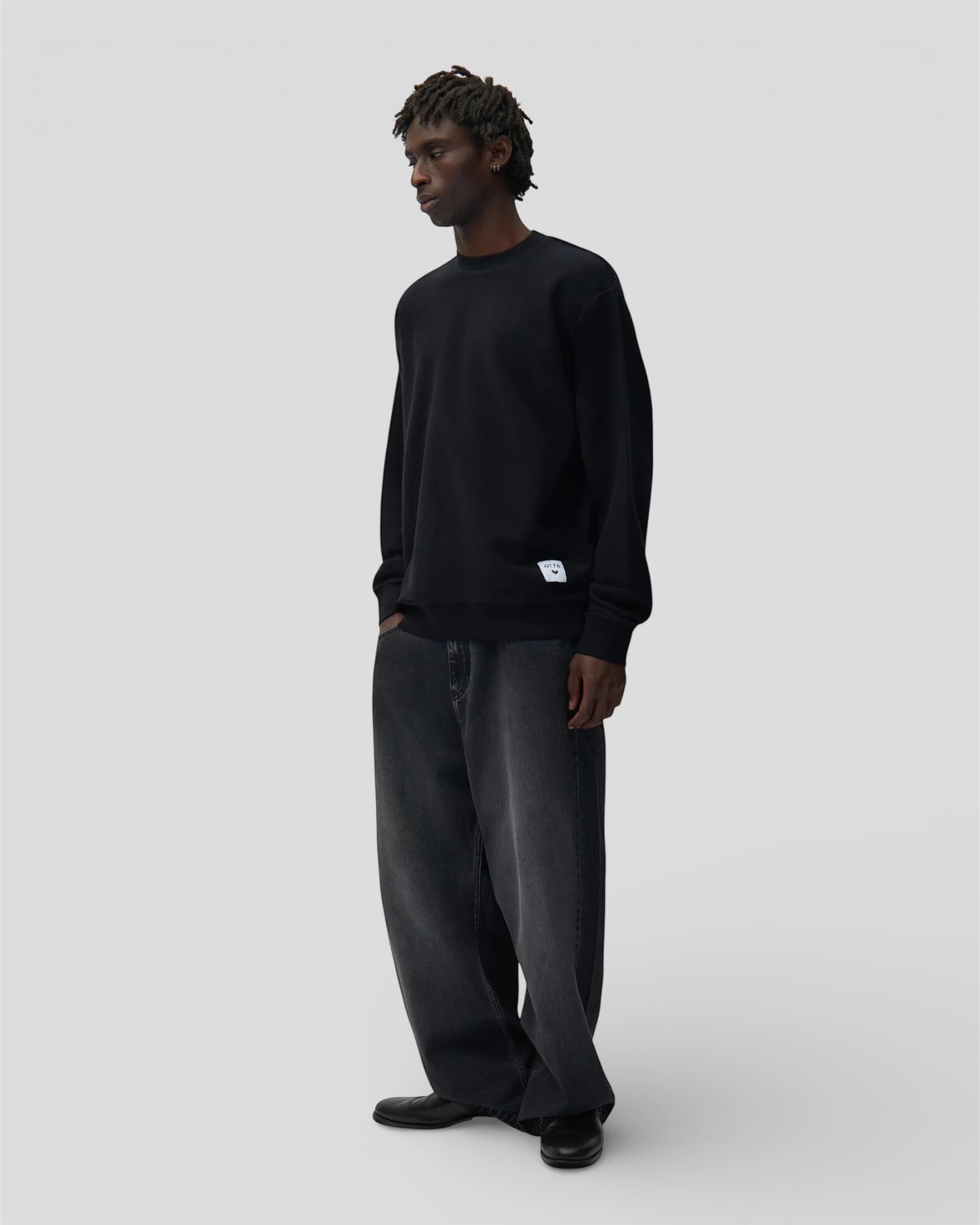 Fade wash baggy pants
