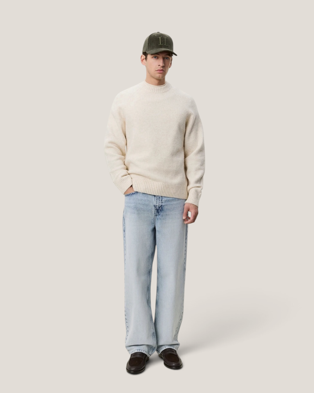 Soft roundneck knit