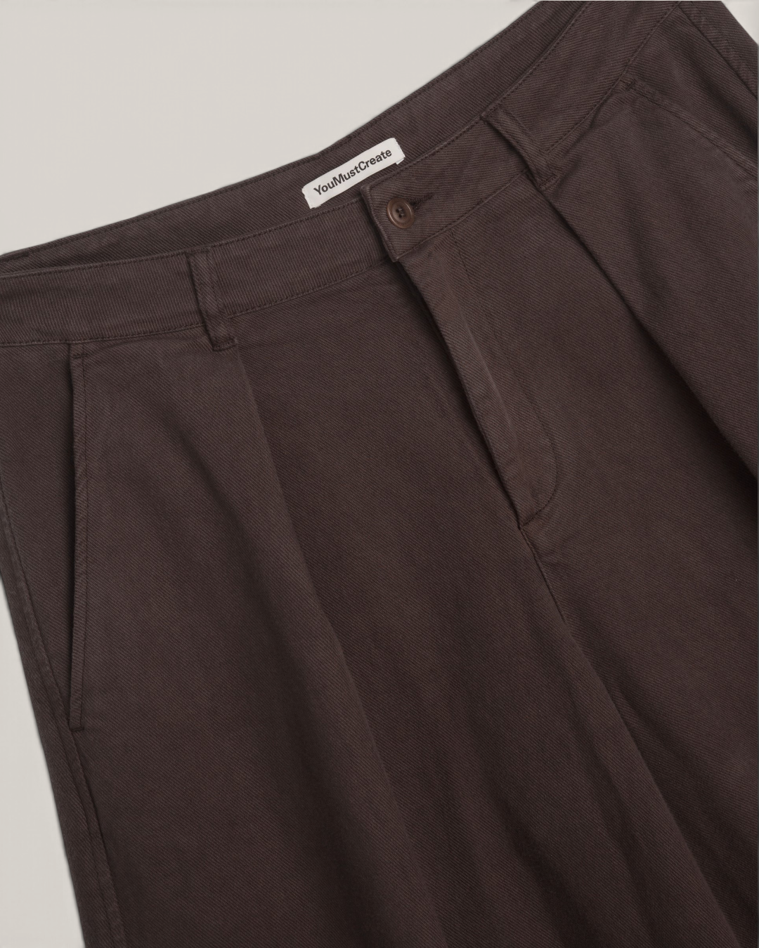 Deadbeat trouser