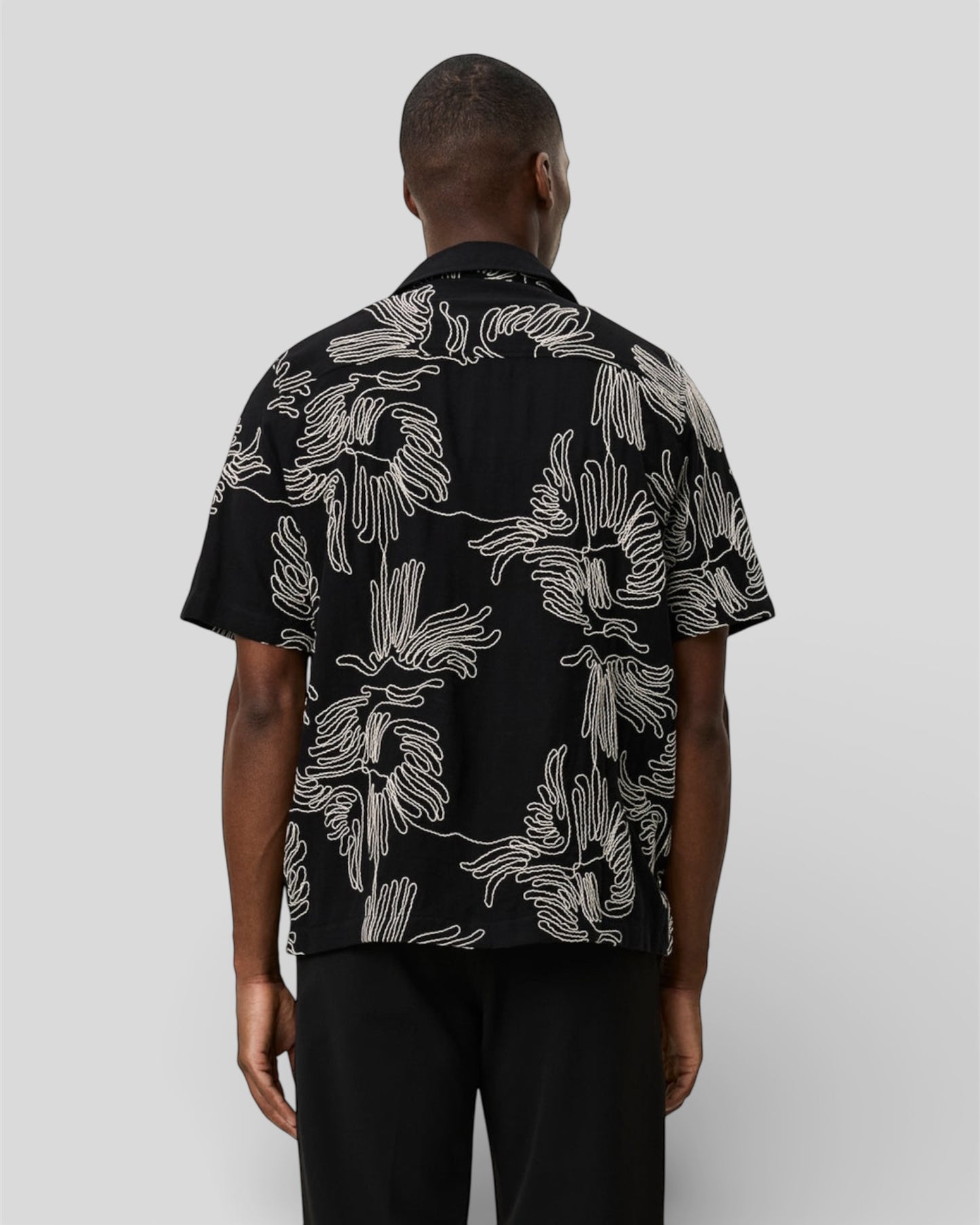 Liam AOE flower shirt