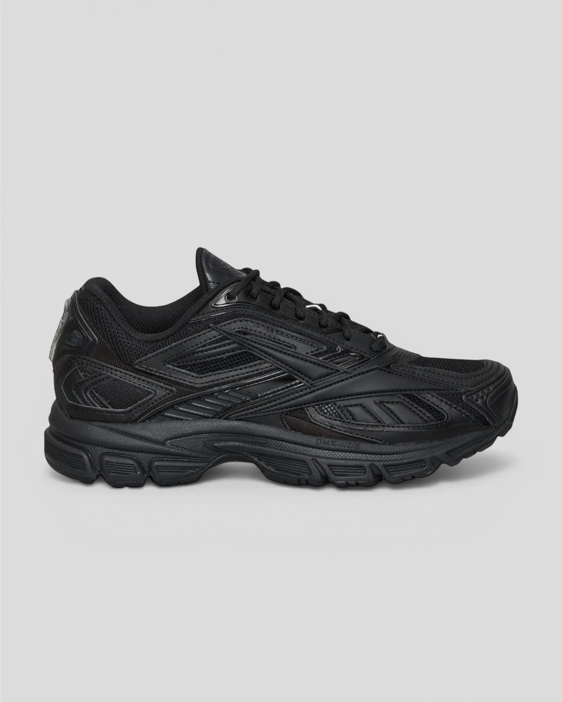 Road ultra black