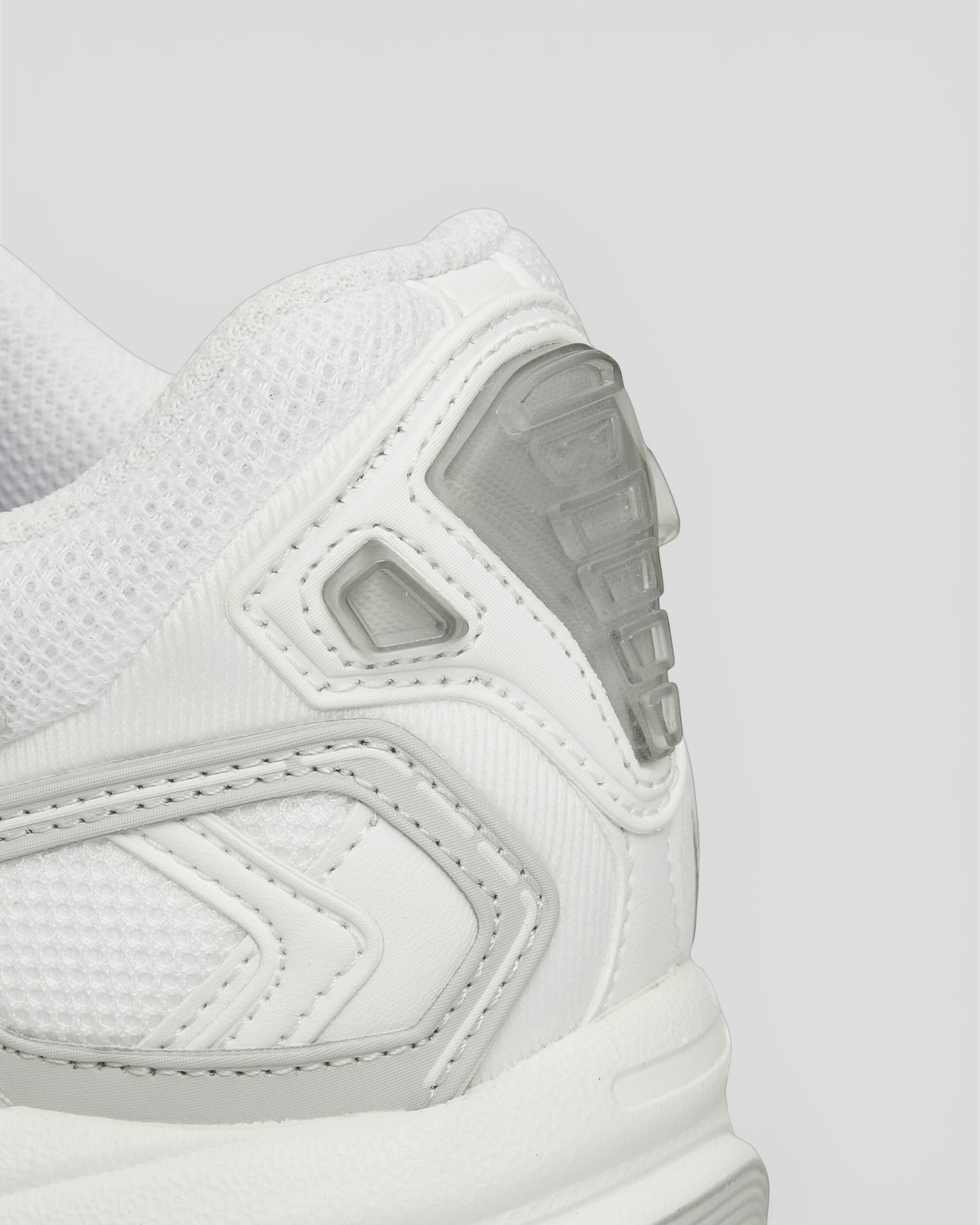 Road ultra white