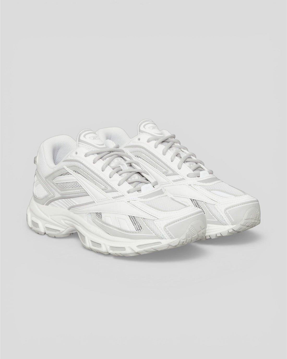 Road ultra white