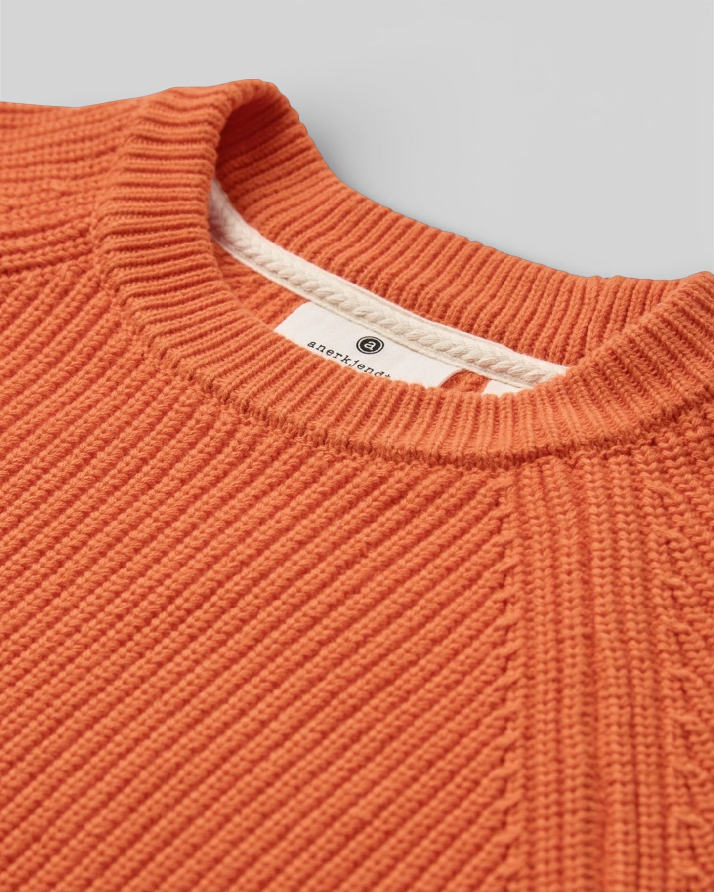 Aksune patent knit