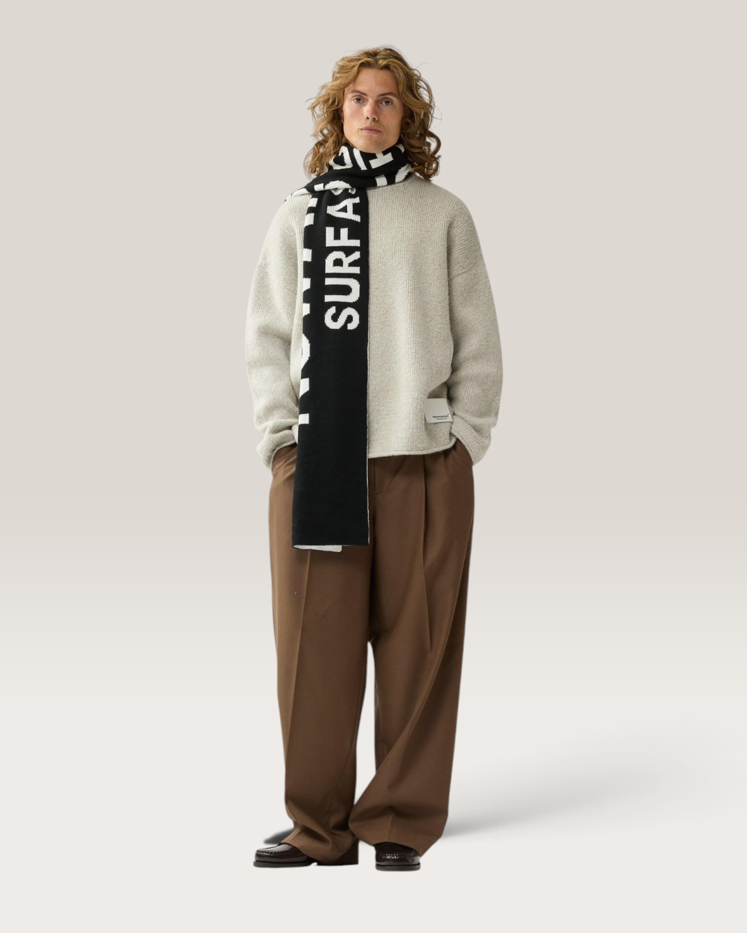 Knitted stamp crewneck