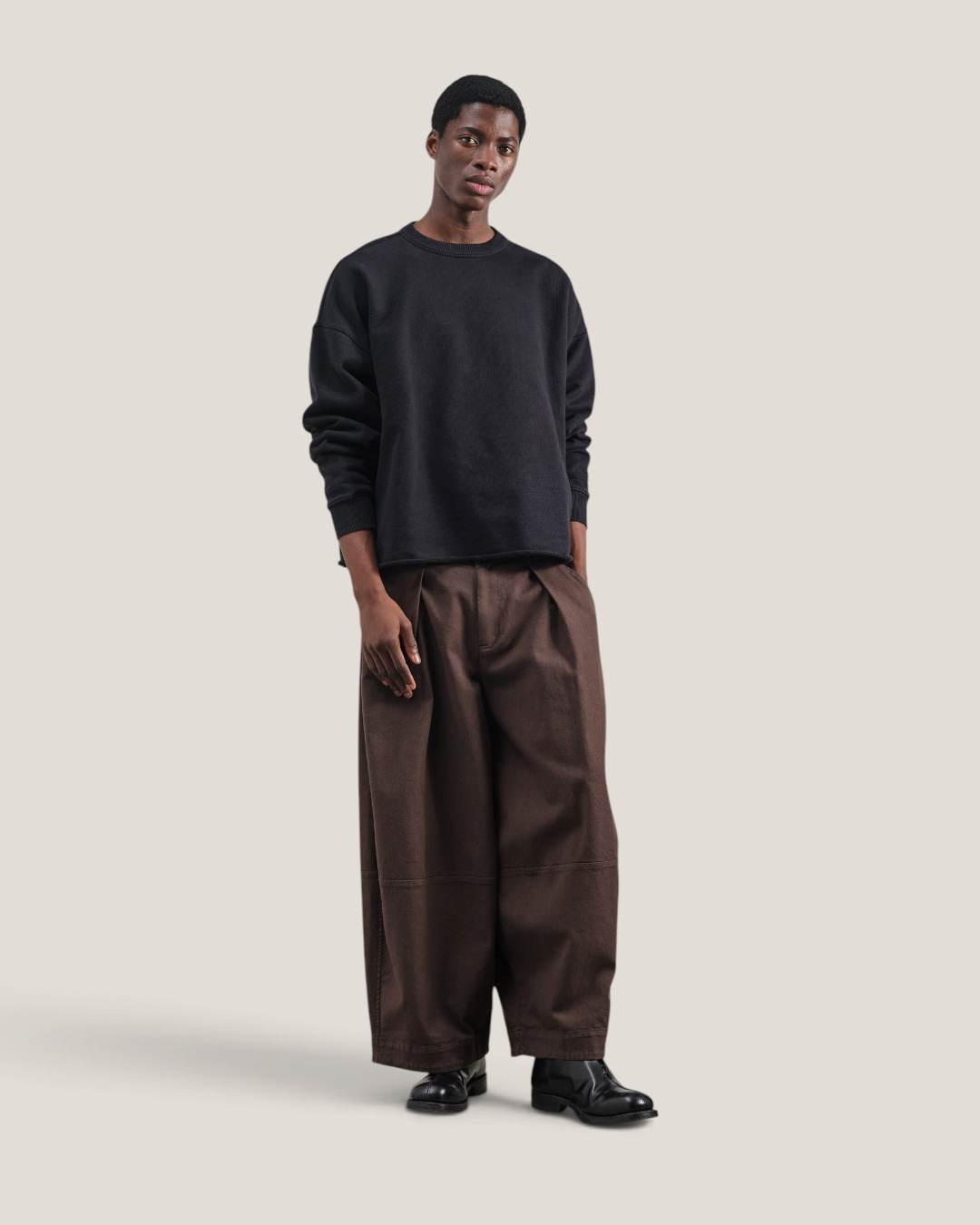 Studio sweatshirt