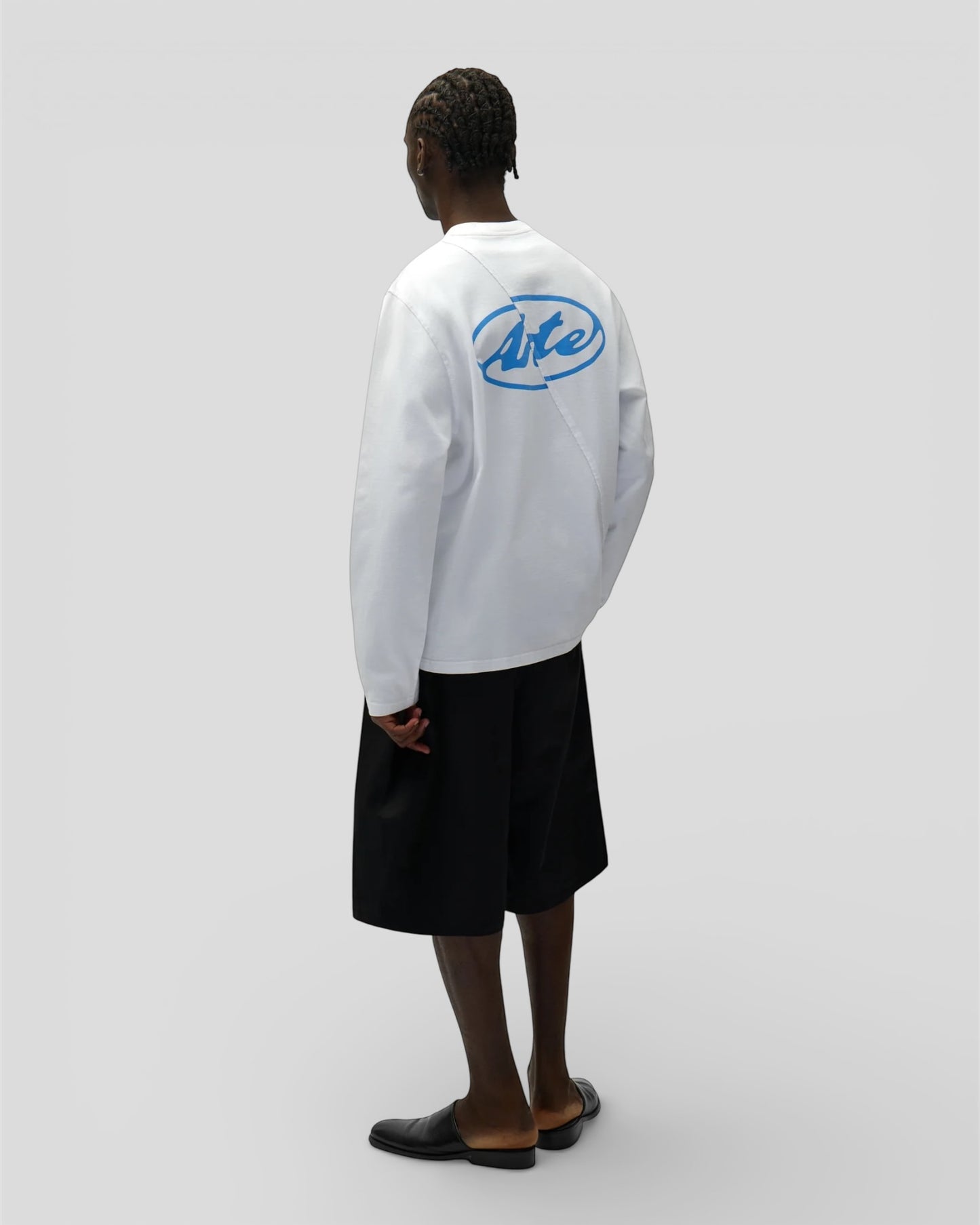 Back circle longsleeve