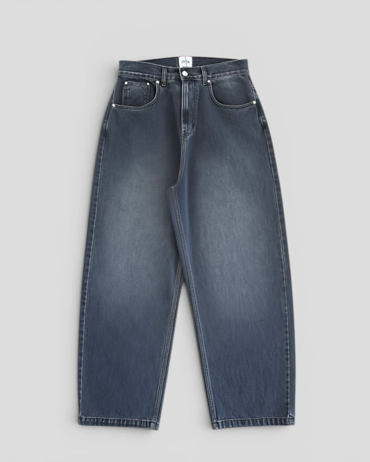 Fade wash baggy pants