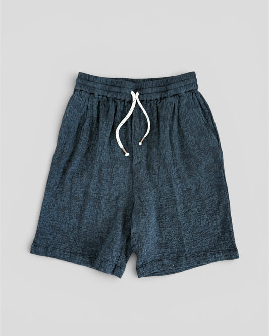 Bermuda over jacquard