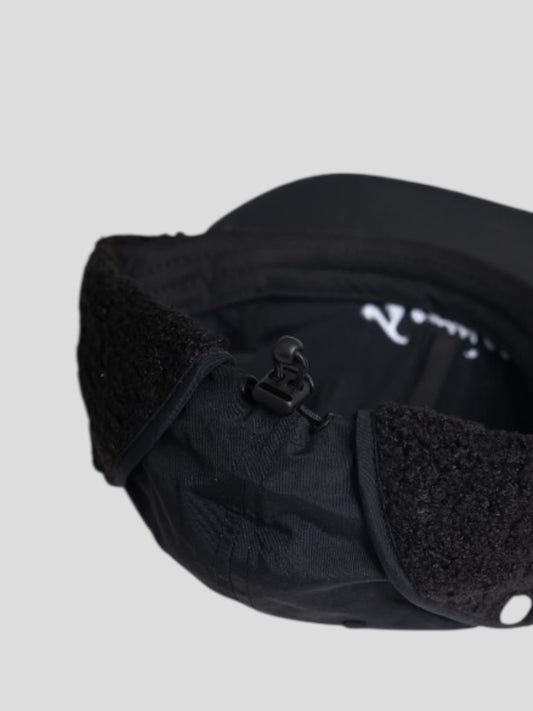 Script trapper hat